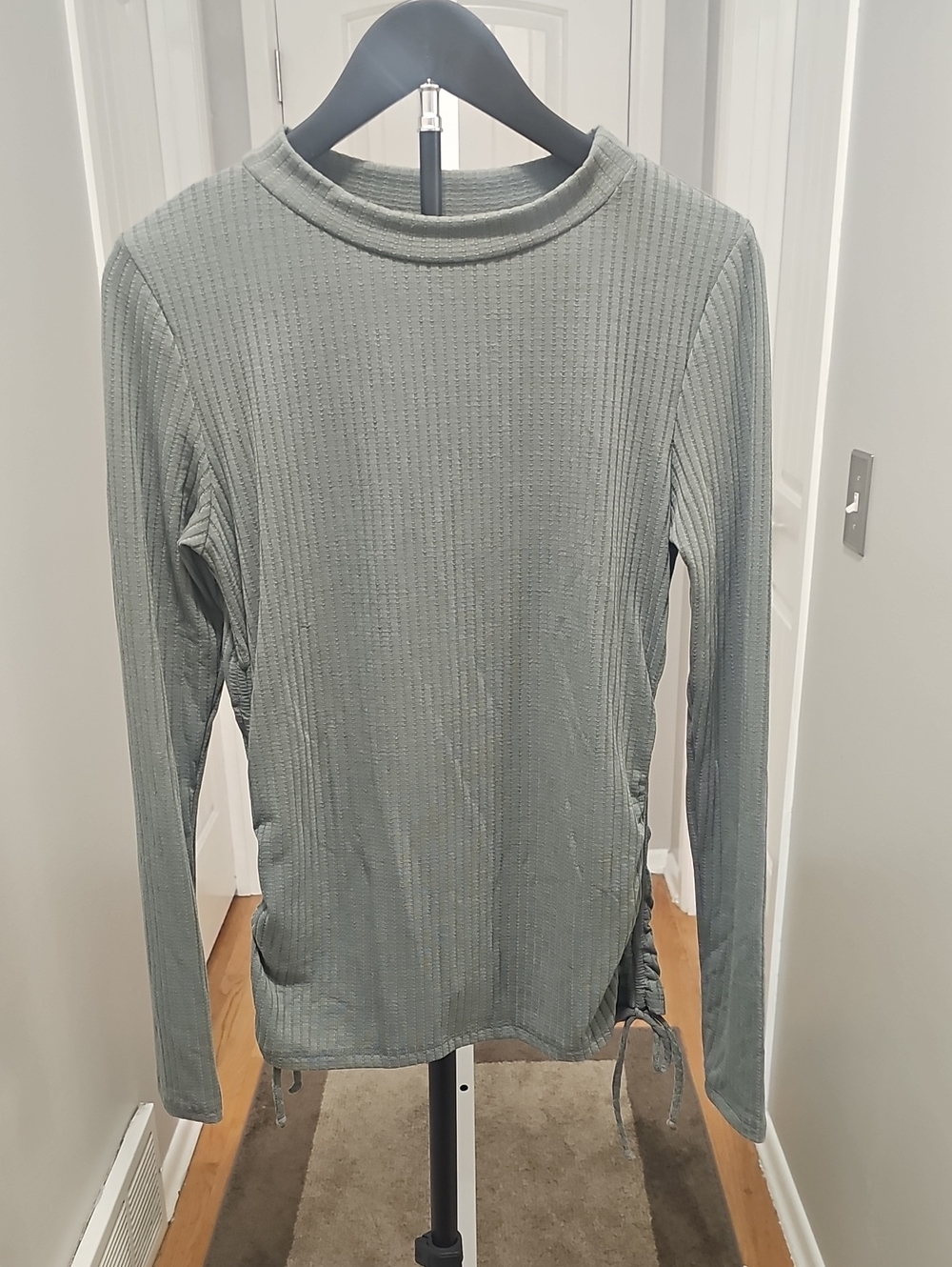Ribbed Side-Tie Long Sleeve Top in Sage Green